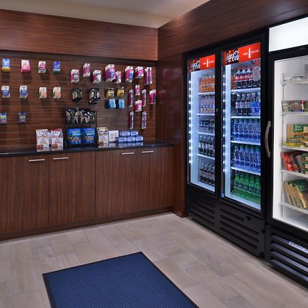 Holiday Inn Express & Suites Dearborn Sw - Detroit Area By Ihg Екстер'єр фото